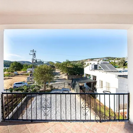 Ferienhaus Peaceful House With Garden And Terrace Surrounded By Nature In Bodrum *